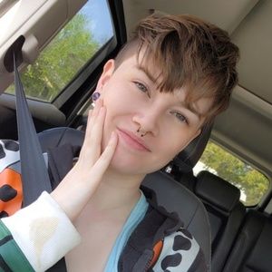 Meet your Posher, Nasya